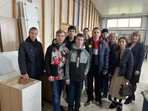 Организация по производству и изготовлению корпусной мебели ИП Караваев Юрий Анатольевич.