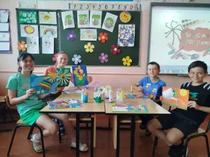 Творческая мастерская «Краски лета»