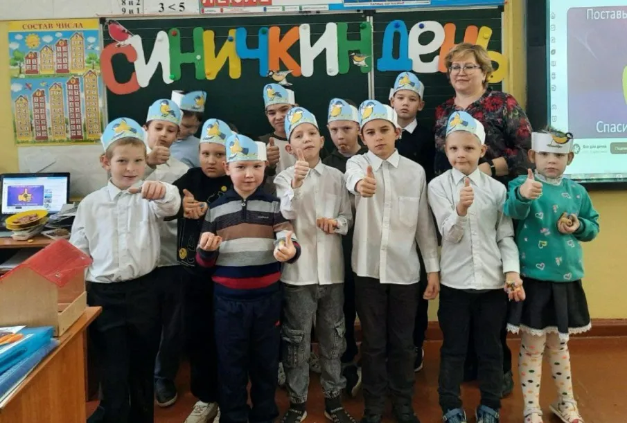 12 ноября отмечается Всероссийский праздник - День синичек