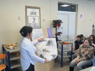 Мастер- класс по поклейке обоев