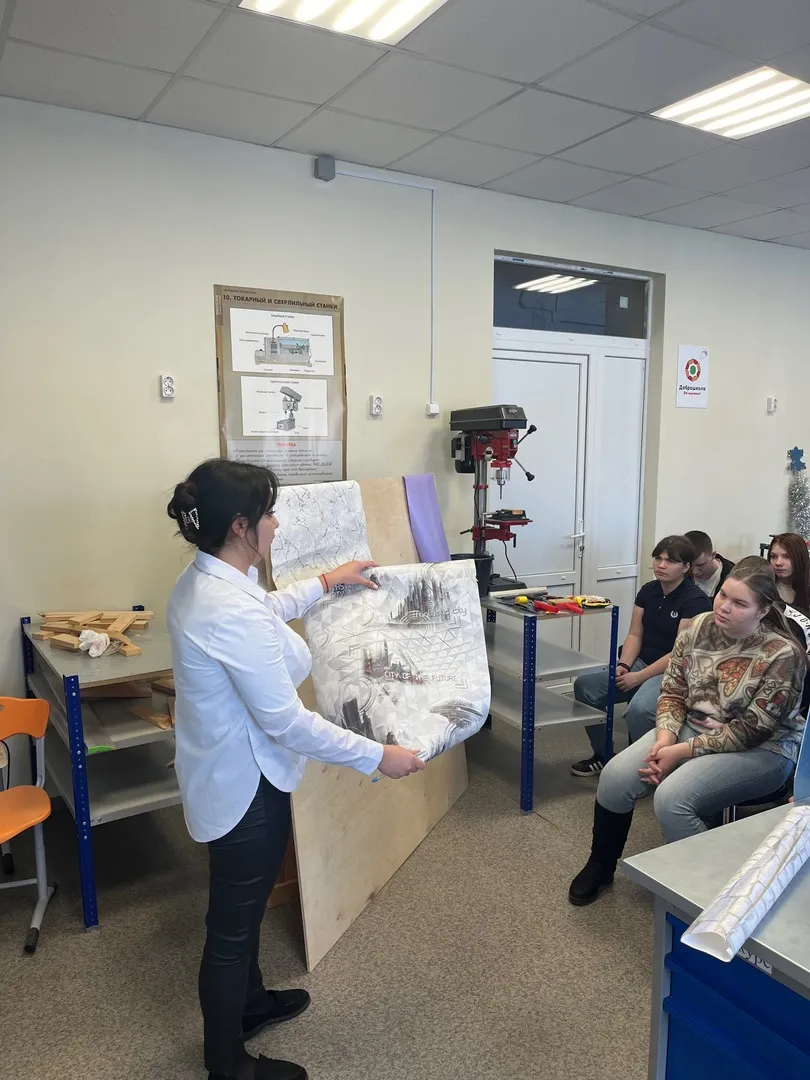 Мастер- класс по поклейке обоев