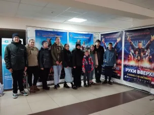 31 октября в рамках акции "Активные каникулы"ребята из ГКОУ « Починковская школа- интернат» посетили кинотеатр "Премьера"при районном Доме культуры, где посмотрели новый фильм-сказку " Огниво"