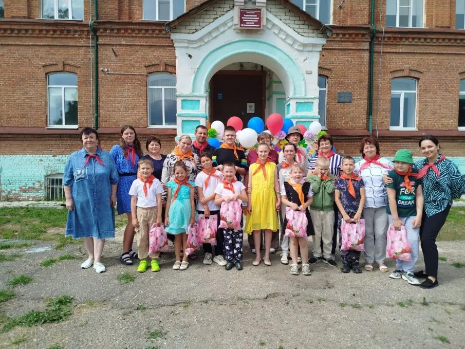 Закрытие летнего лагеря "Родничок"