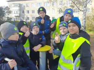 Обучающиеся 1-4 классов ГКОУ «Починковская школа-интернат» приняли участие в акции «Засветись. Стань заметнее!".